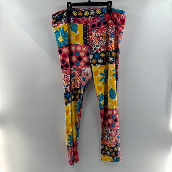 LuLaRoe TC2 Tall & Curvy Leggings - Picture 2 of 5